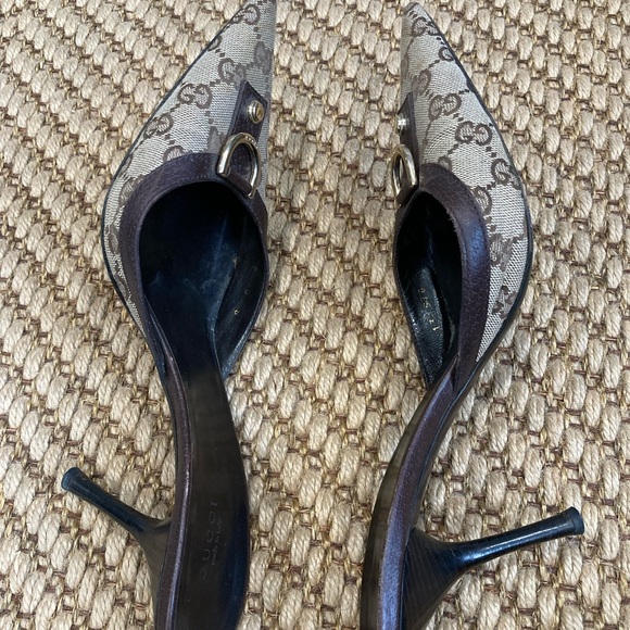 Vintage Gucci Mules. Size 10. Very good condition. - Picture 7 of 10